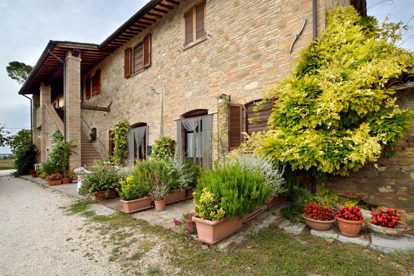 Agriturismo Bellarosa Ассизи Экстерьер фото