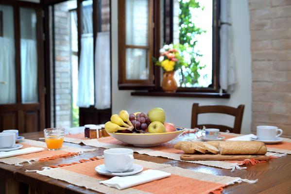 Agriturismo Bellarosa Ассизи Номер фото
